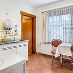 Haus Lahrsen Semesterbostad Wesselburen